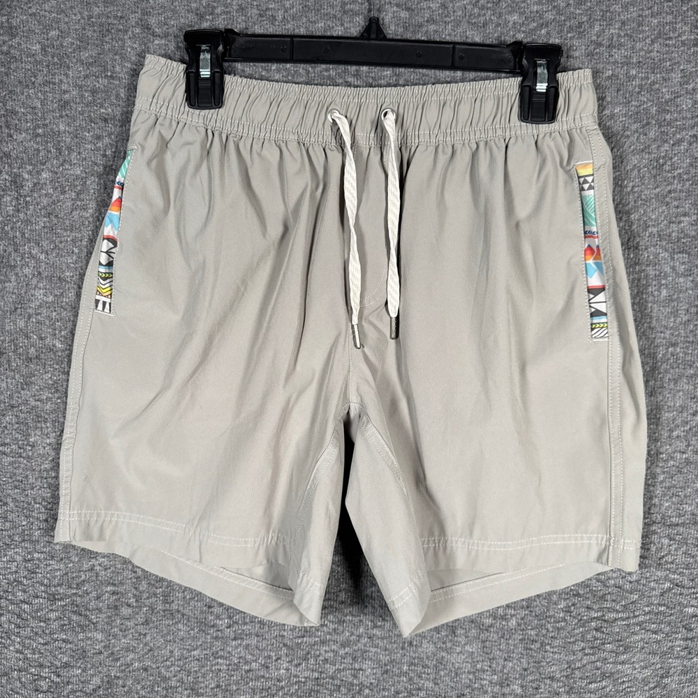 Wowie Shorts Men Medium Gray Aztec Trim Drawstring Stretch Athletic Gym Unlined